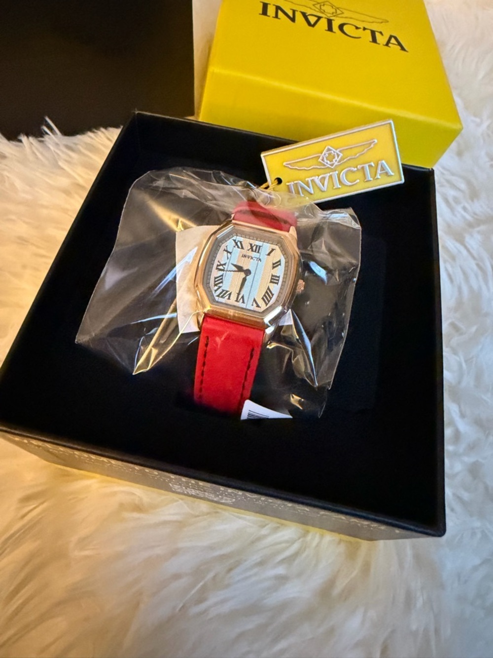 Watch Invicta Tonneau Gold-Tone 50590 Red Leather Strap Roman Numerals Analog